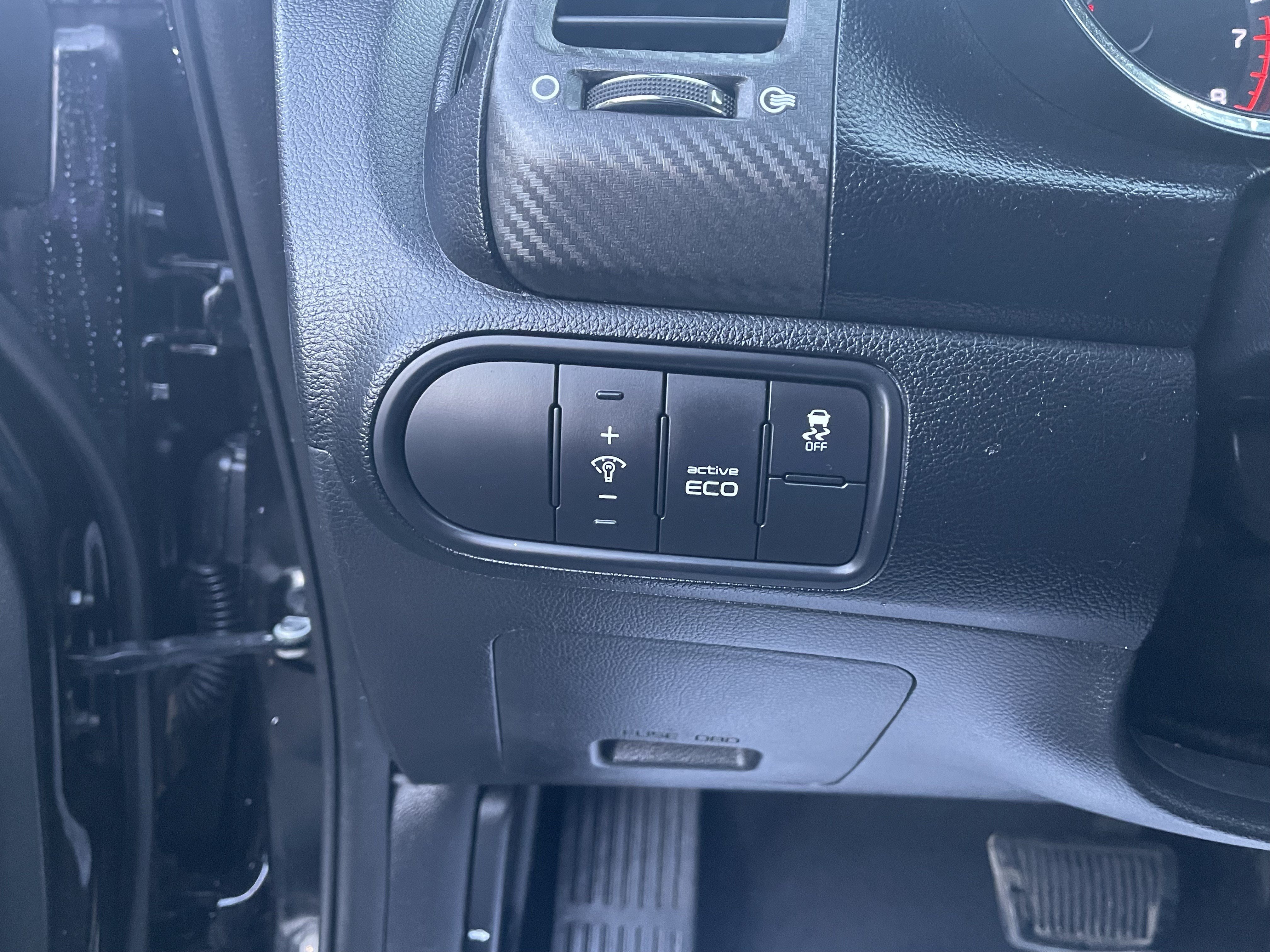Used 2014 Kia Forte EX FWD image 25