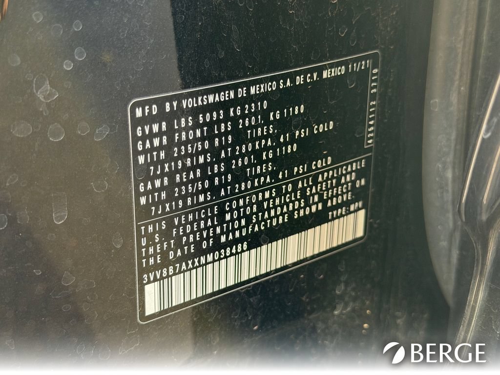 Used 2022 Volkswagen Tiguan SE R-Line AWD/4WD image 29