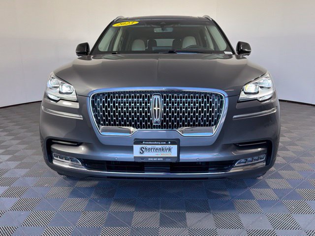 Used 2023 Lincoln Aviator Reserve w/ Equipment Group 201A AWD/4WD image 3