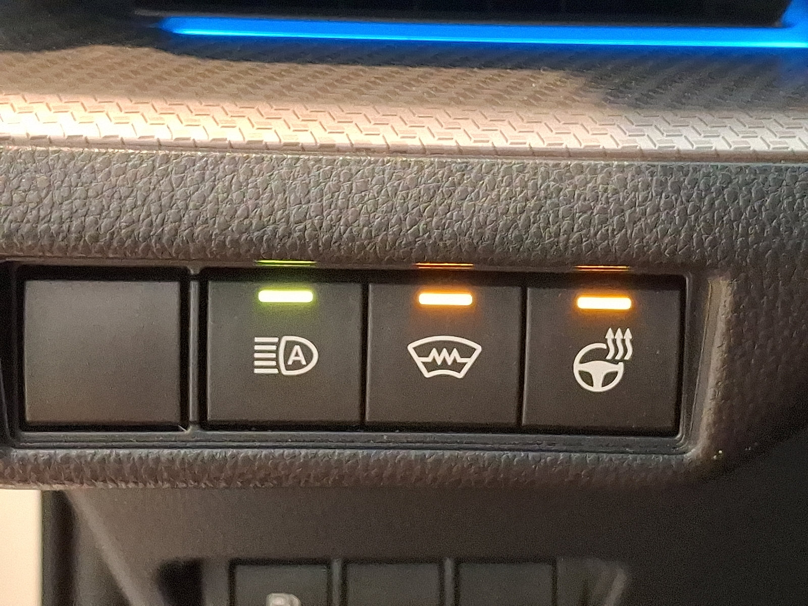 Certified 2026 Toyota Prius XLE AWD/4WD image 26