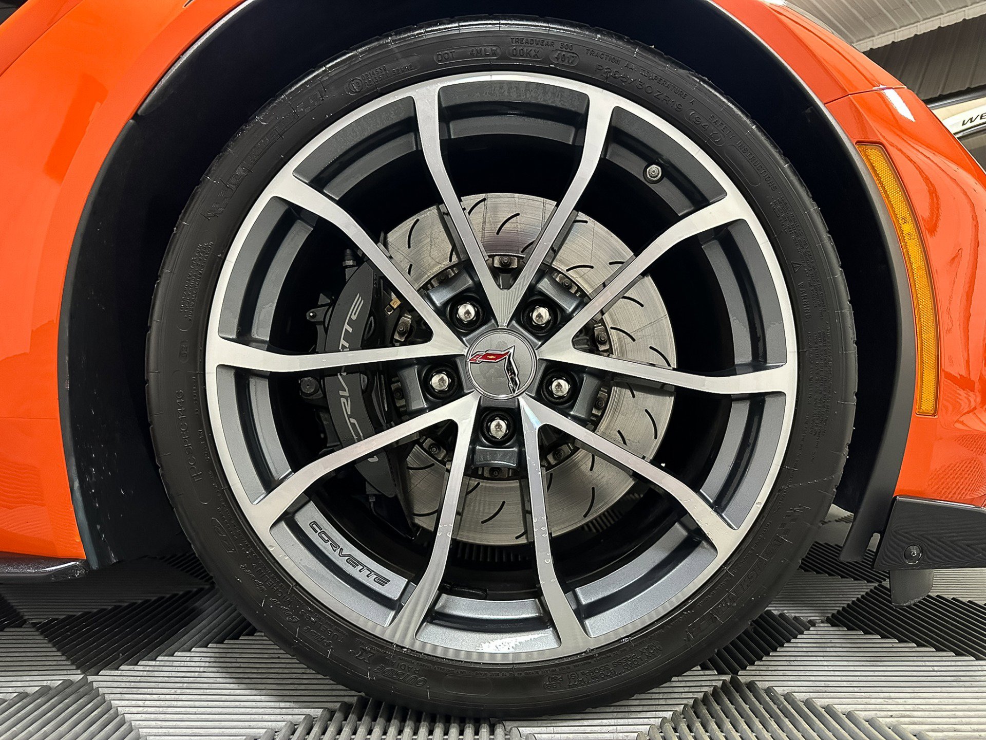 Used 2018 Chevrolet Corvette Grand Sport image 16