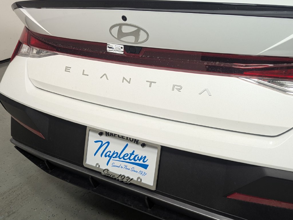 New 2026 Hyundai Elantra Sport FWD image 8