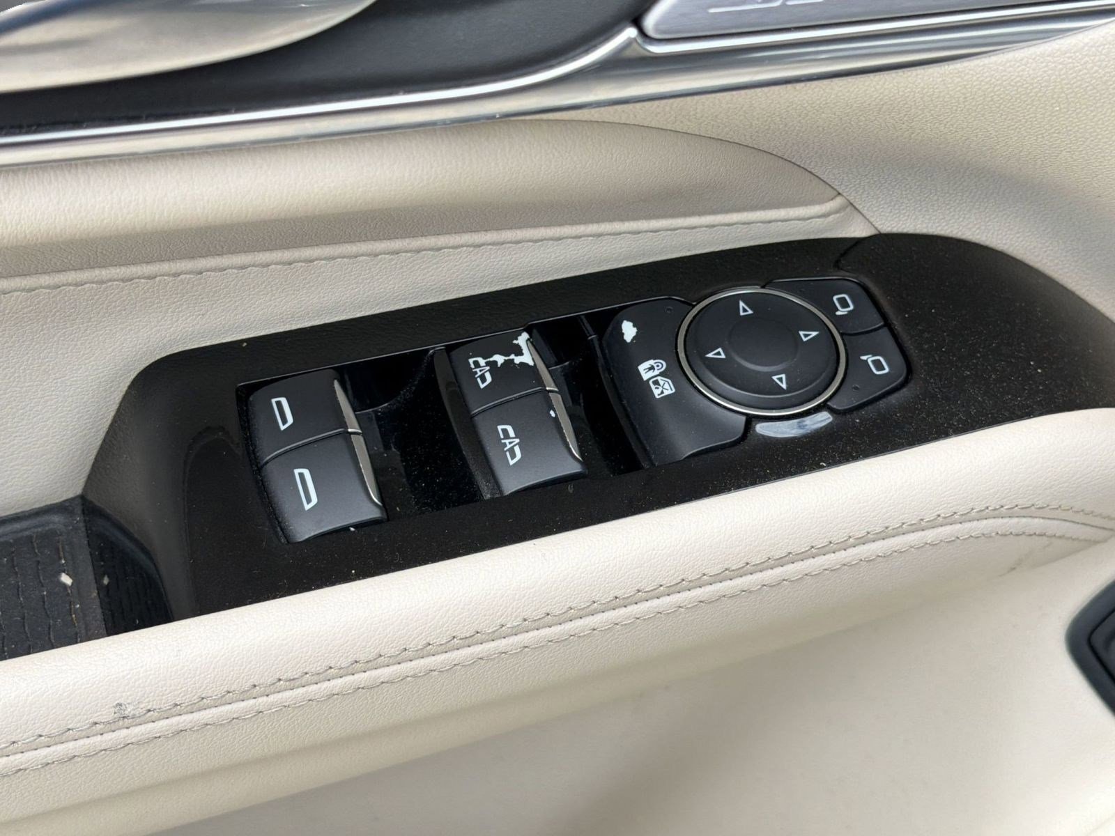 Used 2021 Cadillac CT4 Premium Luxury image 11