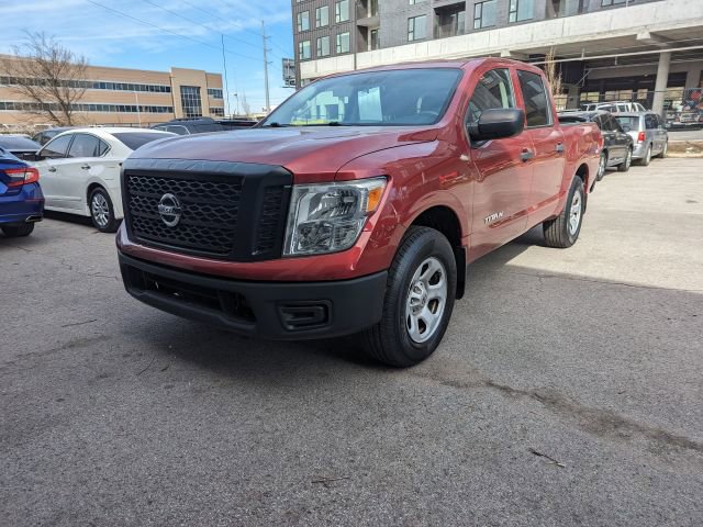 Used 2017 Nissan Titan S AWD/4WD image 3