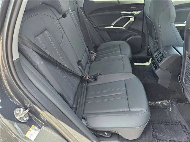 New 2025 Audi Q5 Premium Plus image 15