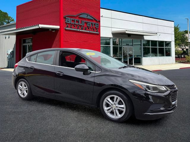 Used 2017 Chevrolet Cruze LT w/ Convenience Package FWD image 7