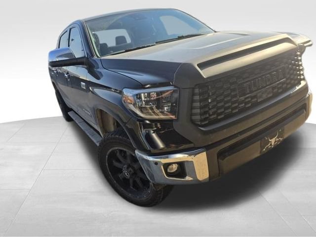 Used 2021 Toyota Tundra Limited w/ Limited Premium Package AWD/4WD image 3