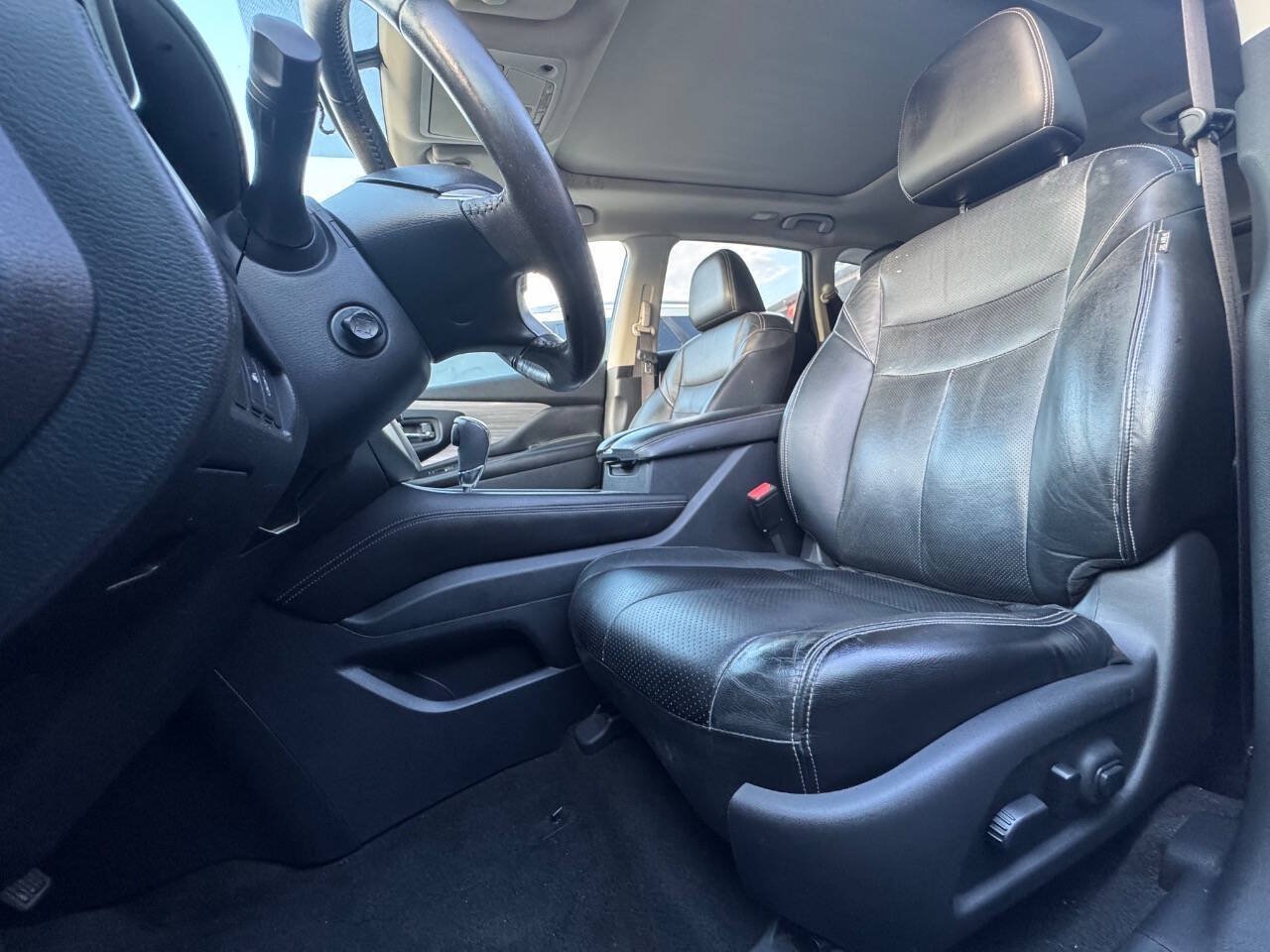 Used 2015 Nissan Murano Platinum w/ Platinum Technology Package FWD image 9