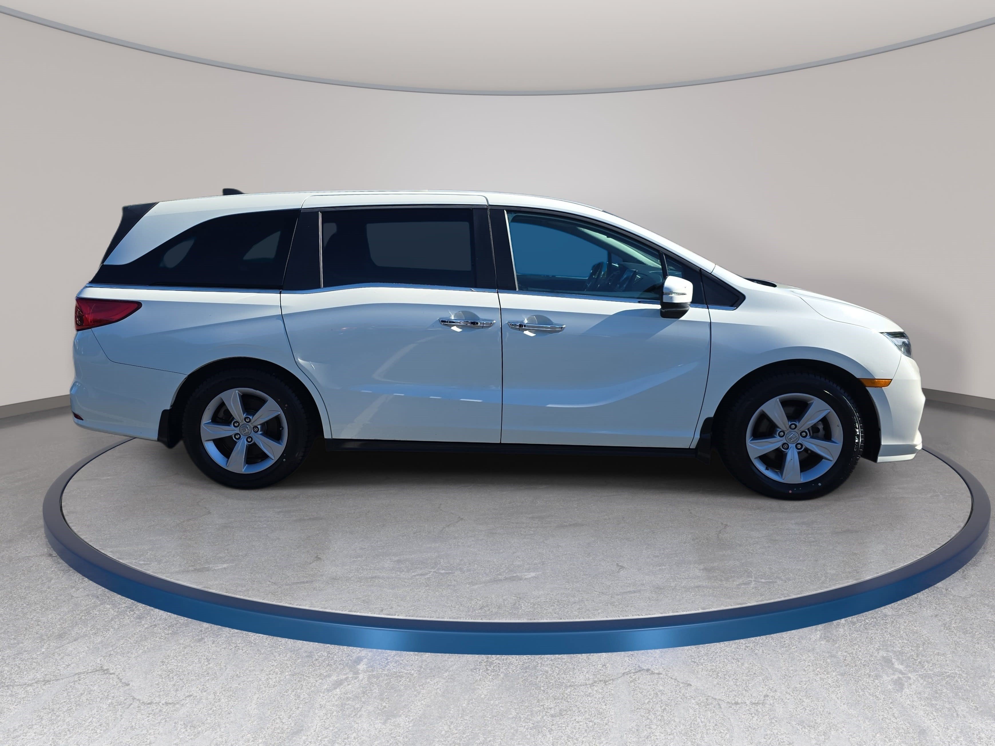 Used 2019 Honda Odyssey EX-L image 4