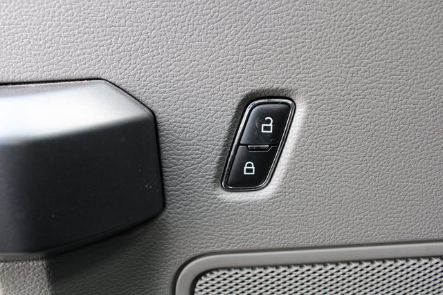 Used 2020 Ford F150 XLT w/ Equipment Group 302A Luxury image 5