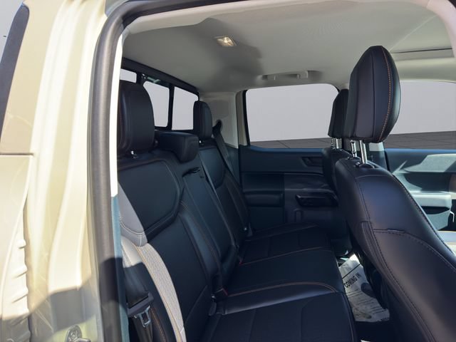 Used 2025 Ford Maverick Tremor AWD/4WD image 19