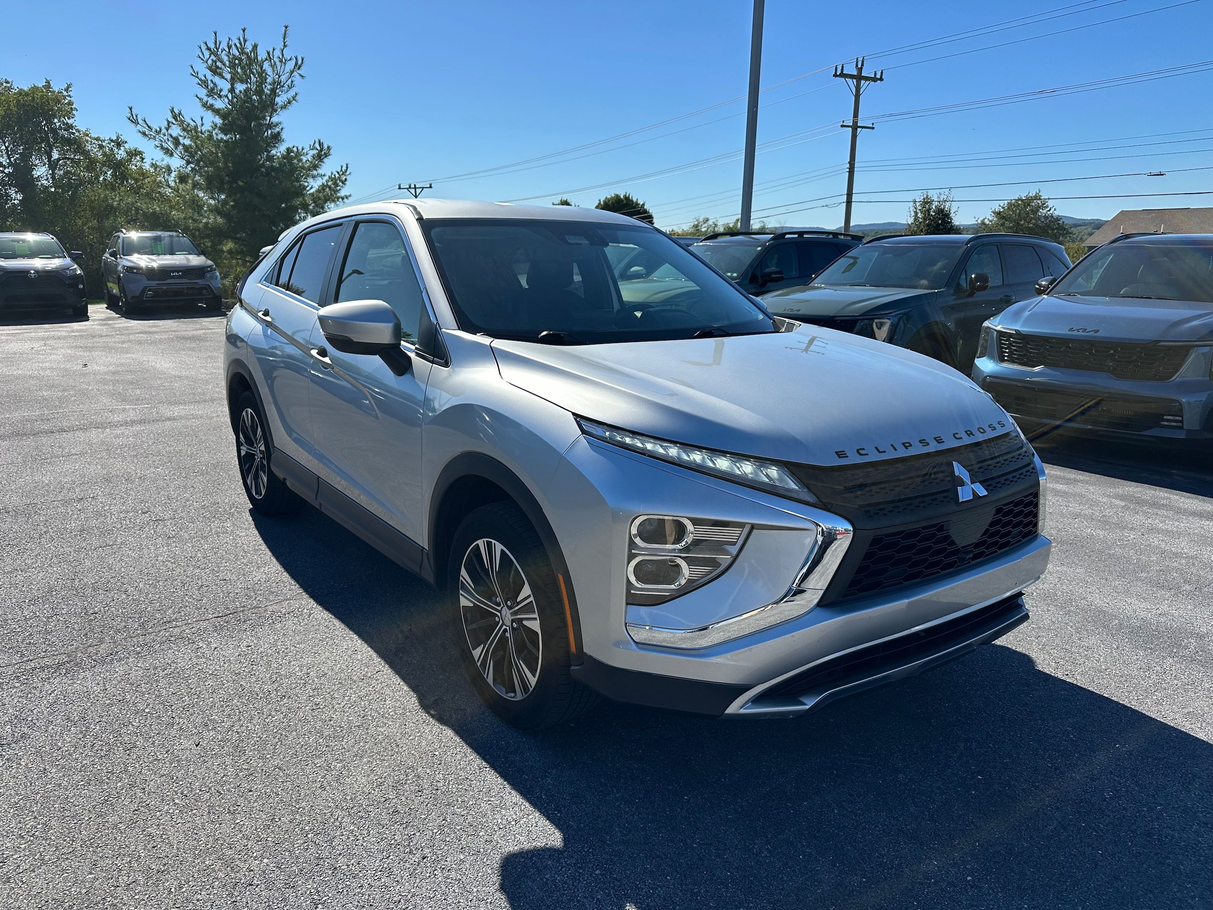 Used 2022 Mitsubishi Eclipse Cross SE AWD/4WD image 3