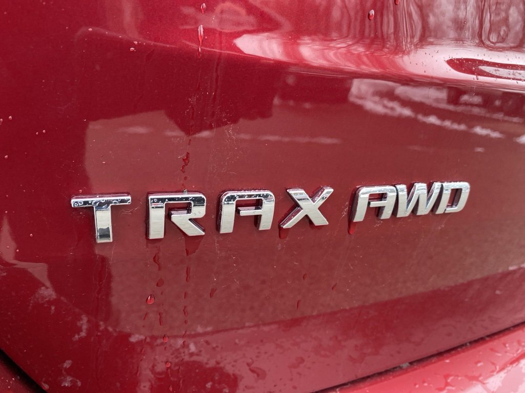 Certified 2022 Chevrolet Trax LT w/ Driver Confidence Package image 14