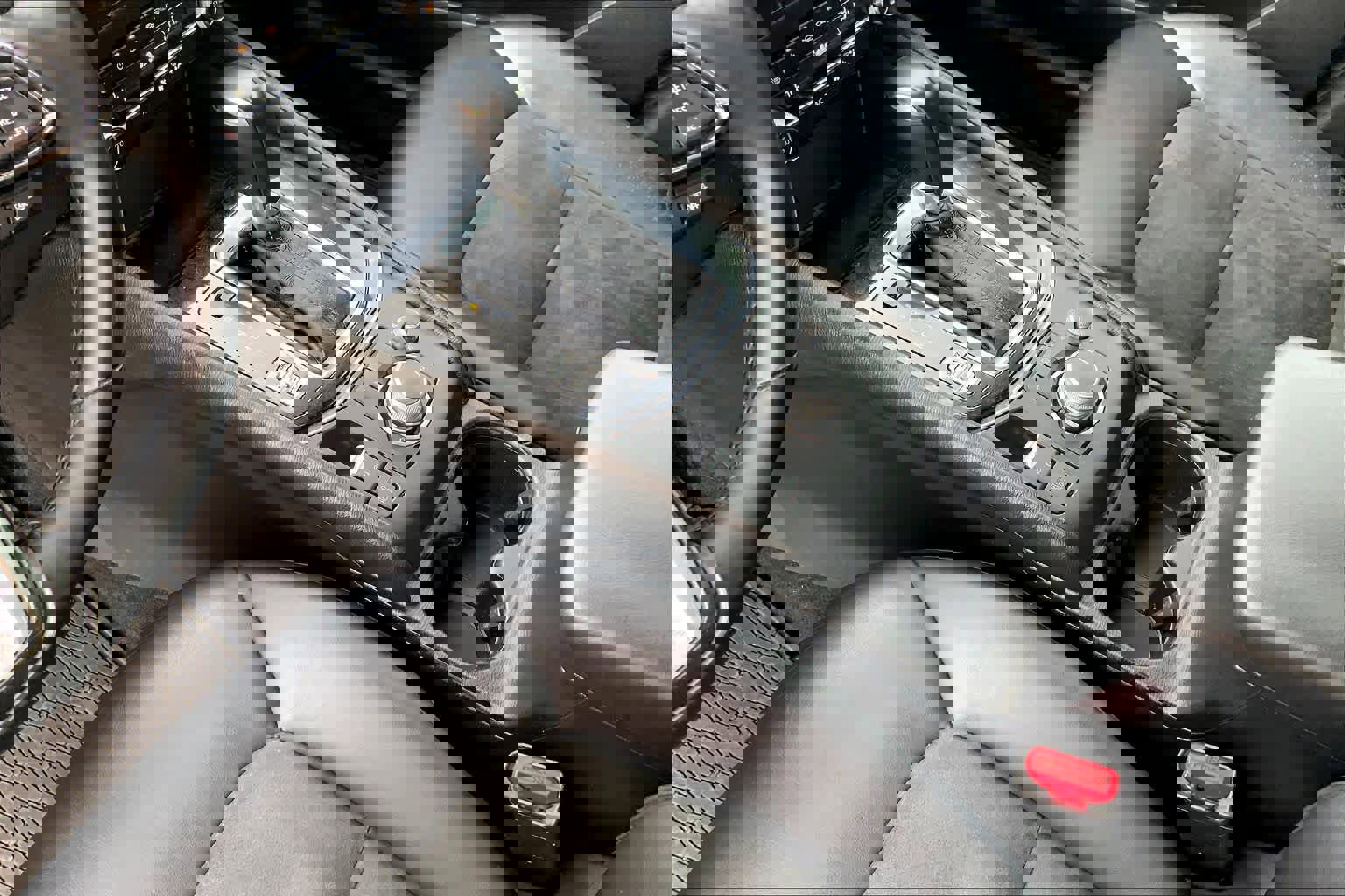 Used 2021 MAZDA CX-5 Touring image 16