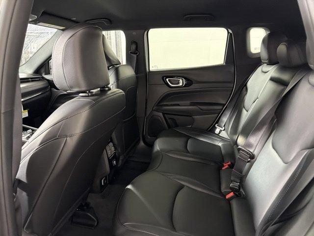 New 2026 Jeep Compass Limited AWD/4WD image 28