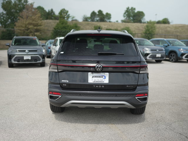 New 2025 Volkswagen Taos SE AWD/4WD image 6