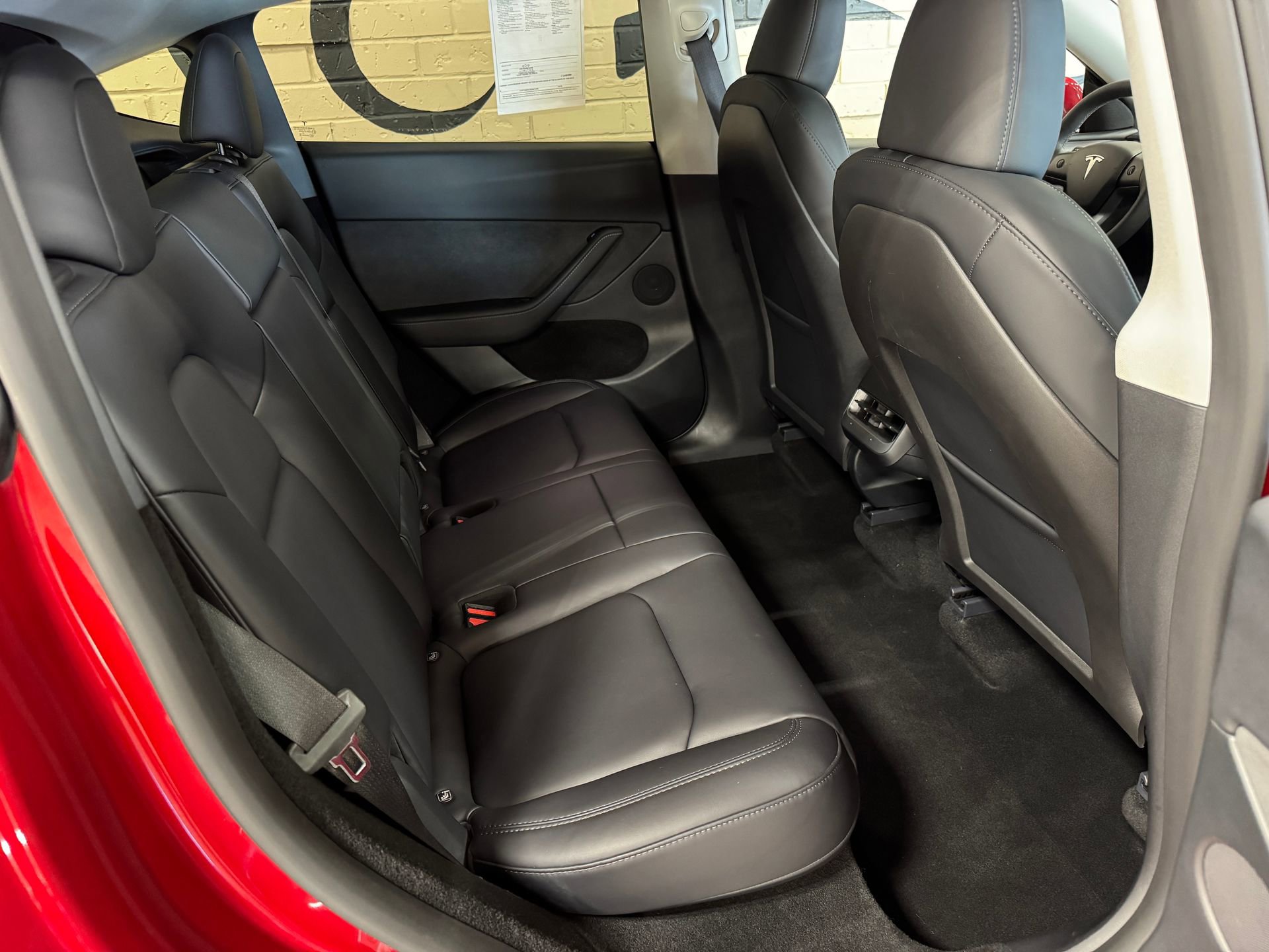 Used 2024 Tesla Model Y Long Range AWD/4WD image 17