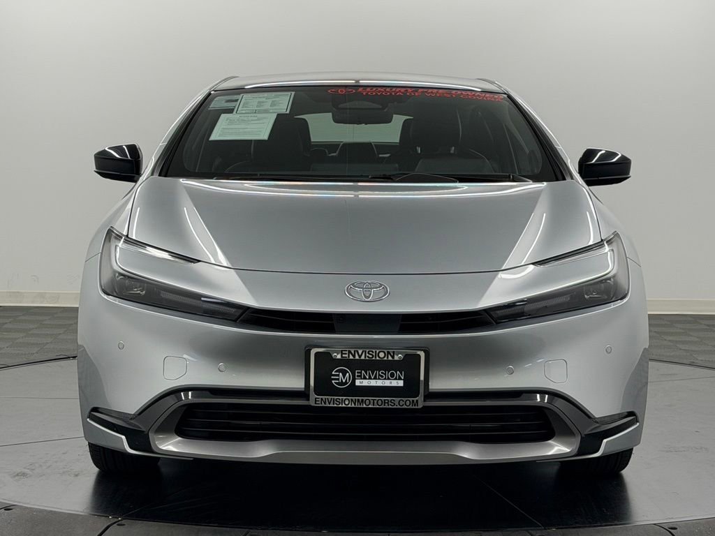 Used 2023 Toyota Prius Limited w/ Limited Premium Package image 5