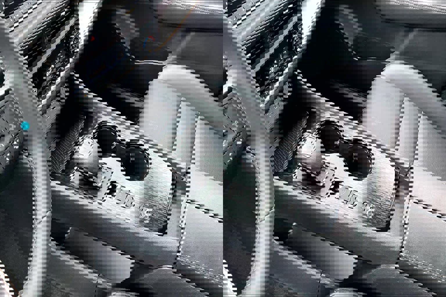 Certified 2023 Nissan Rogue SV w/ SV Premium B Package FWD image 15