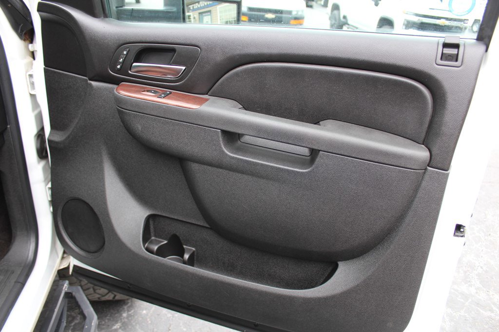 Used 2012 Chevrolet Silverado 2500 LTZ image 25