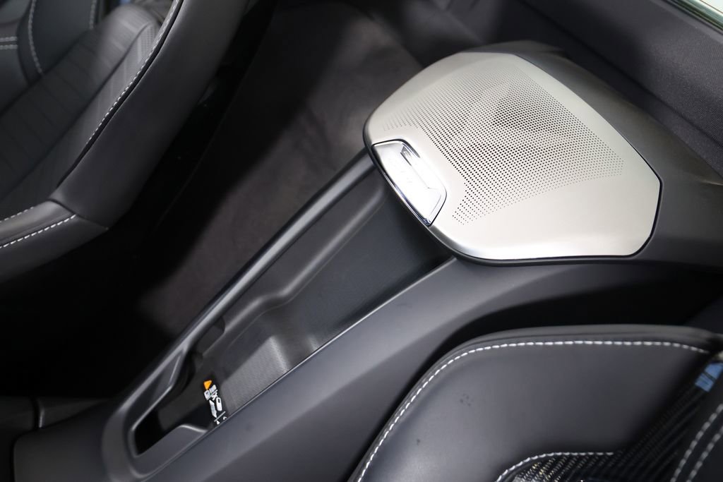 Used 2025 Chevrolet Corvette Z06 RWD image 39