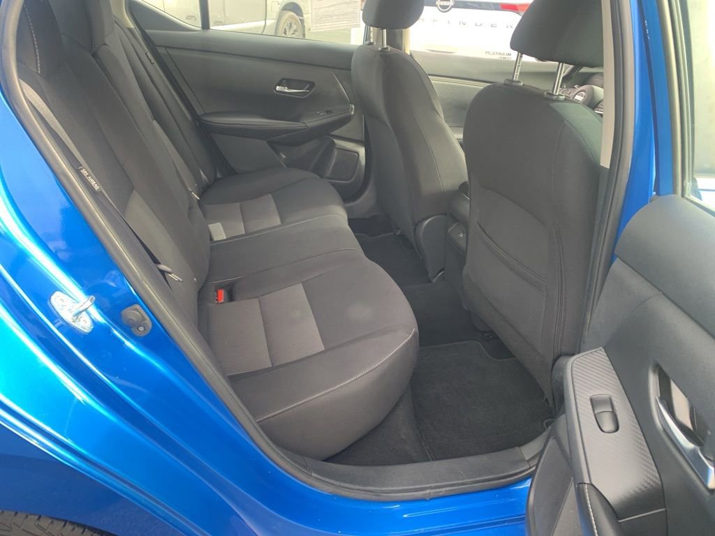 Used 2022 Nissan Sentra SV image 25