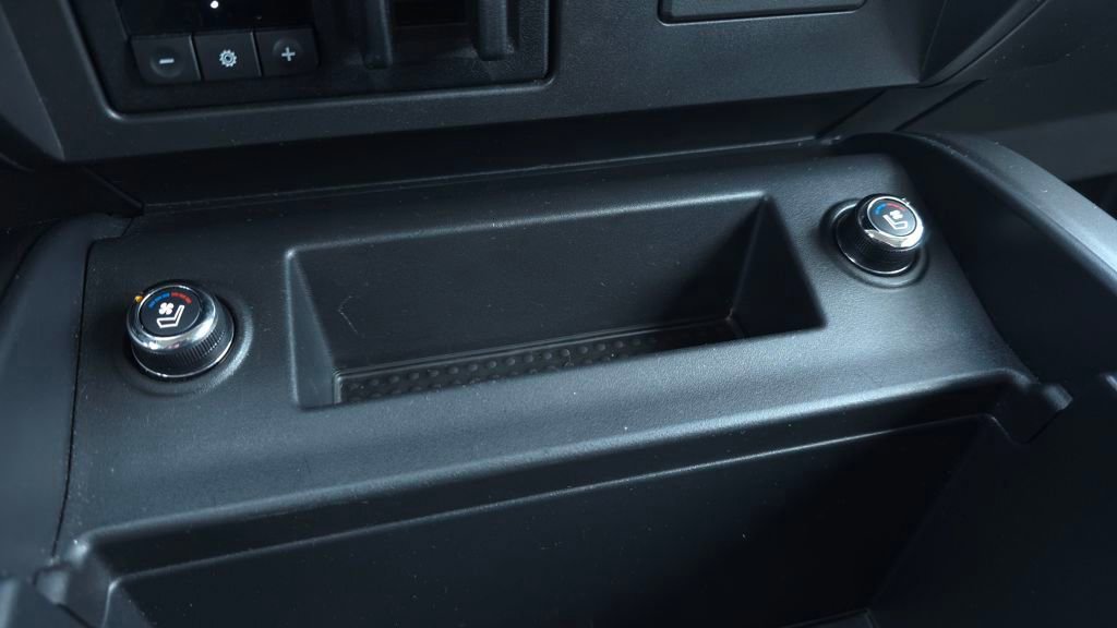 Used 2019 Nissan Titan Platinum Reserve image 41