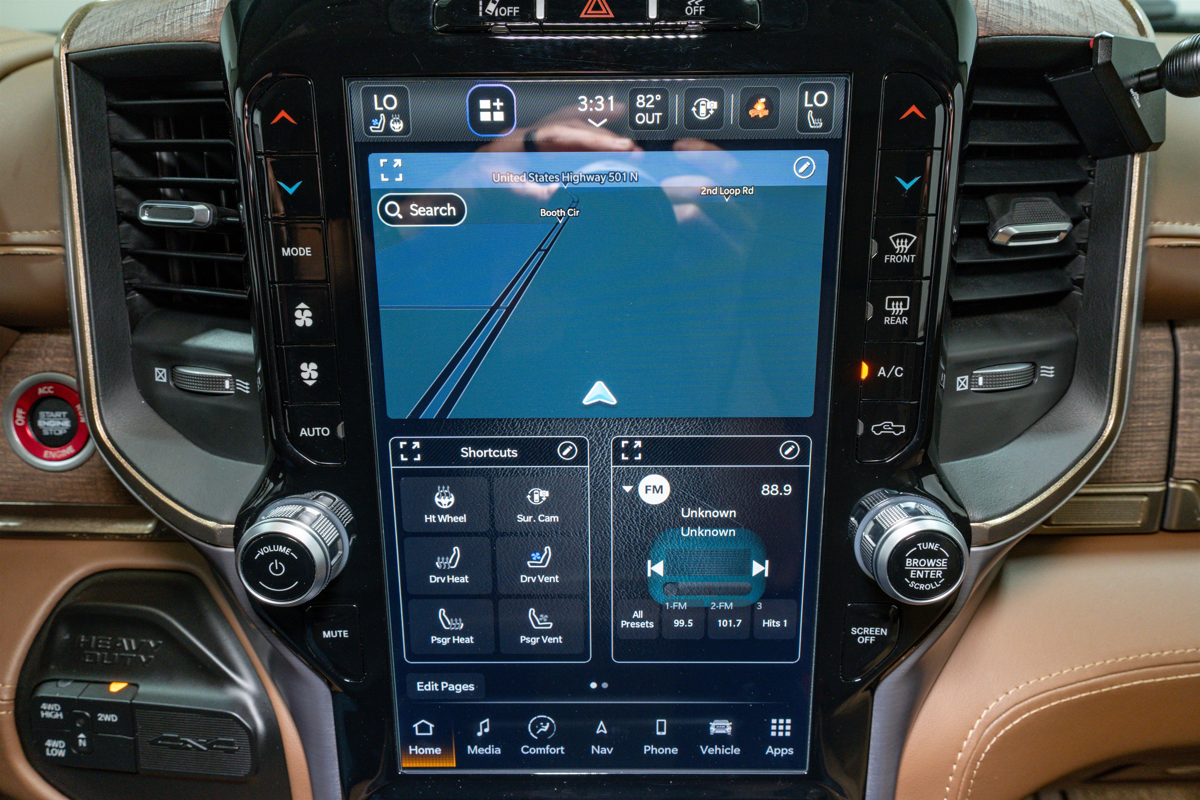 Used 2023 RAM 3500 Limited image 21