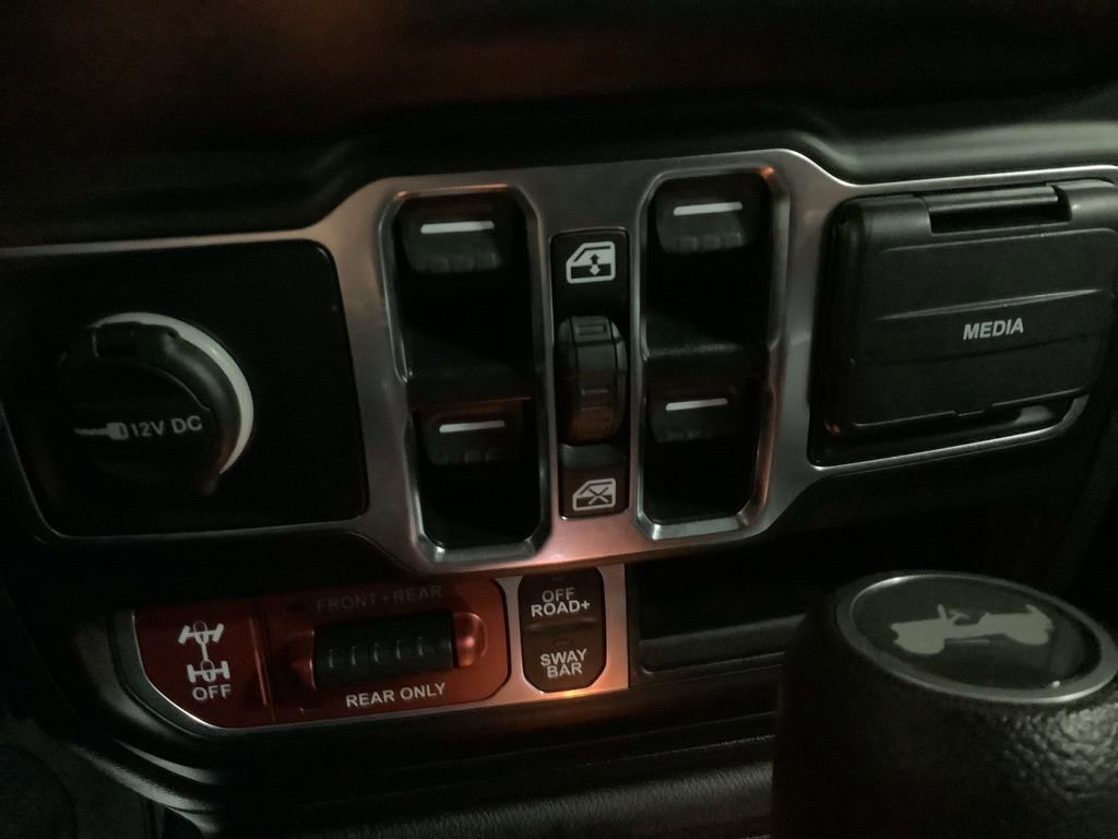 Used 2021 Jeep Wrangler Unlimited Rubicon w/ LED Lighting Group image 37