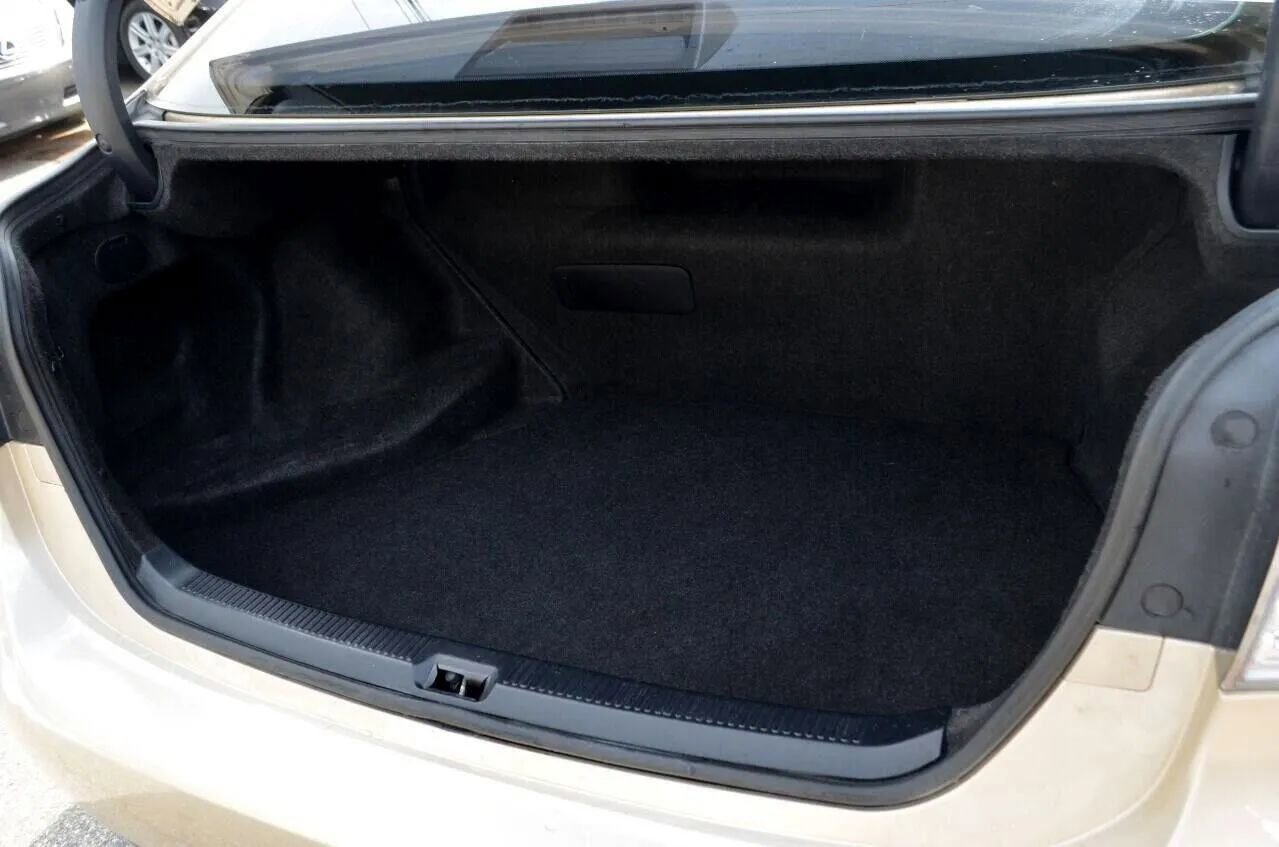 Used 2012 Lexus HS 250h image 43