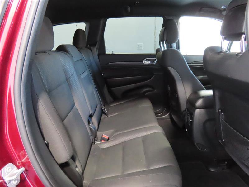 Used 2019 Jeep Grand Cherokee Laredo image 33