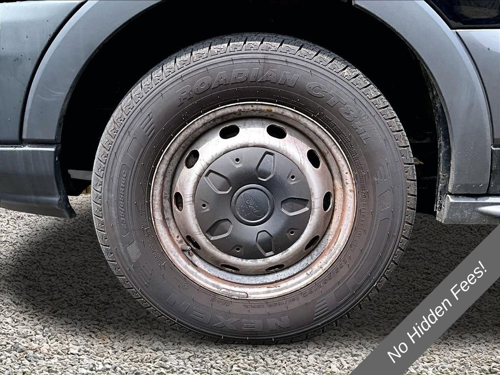 Used 2018 Ford Transit 150 XL RWD image 9