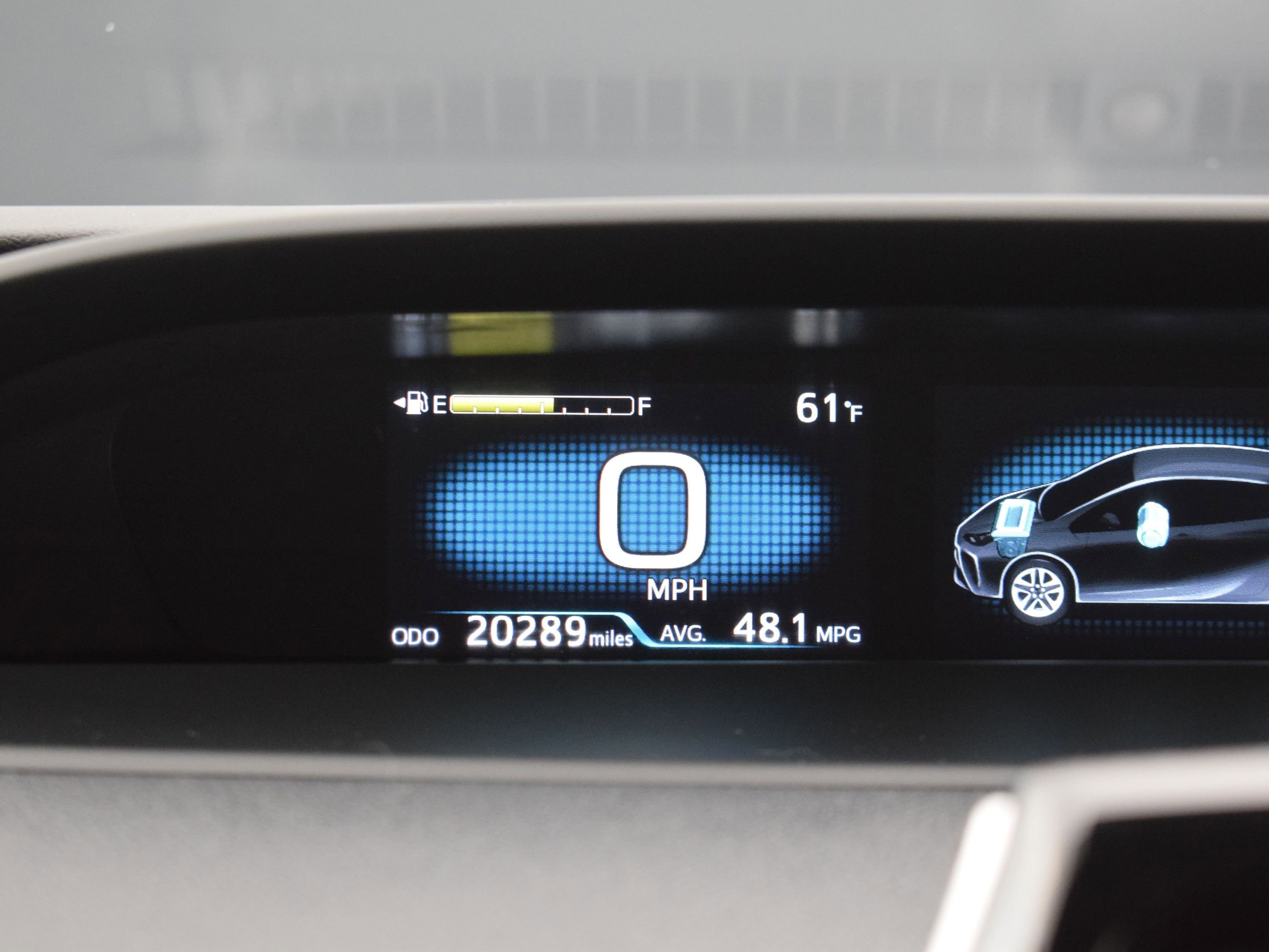 Used 2021 Toyota Prius LE image 17