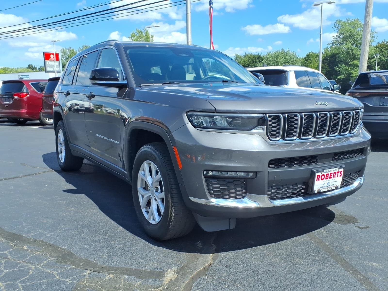 Certified 2021 Jeep Grand Cherokee L Limited AWD/4WD image 3