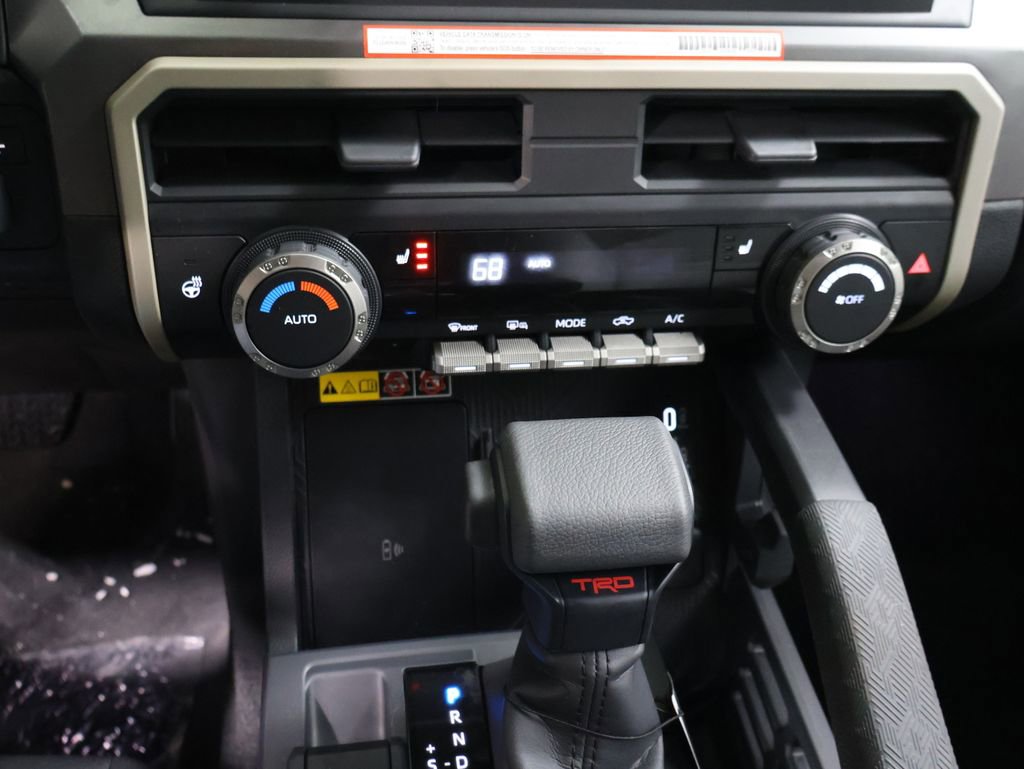 New 2026 Toyota Tacoma TRD Off-Road w/ TRD Off Road Upgrade Package AWD/4WD image 21