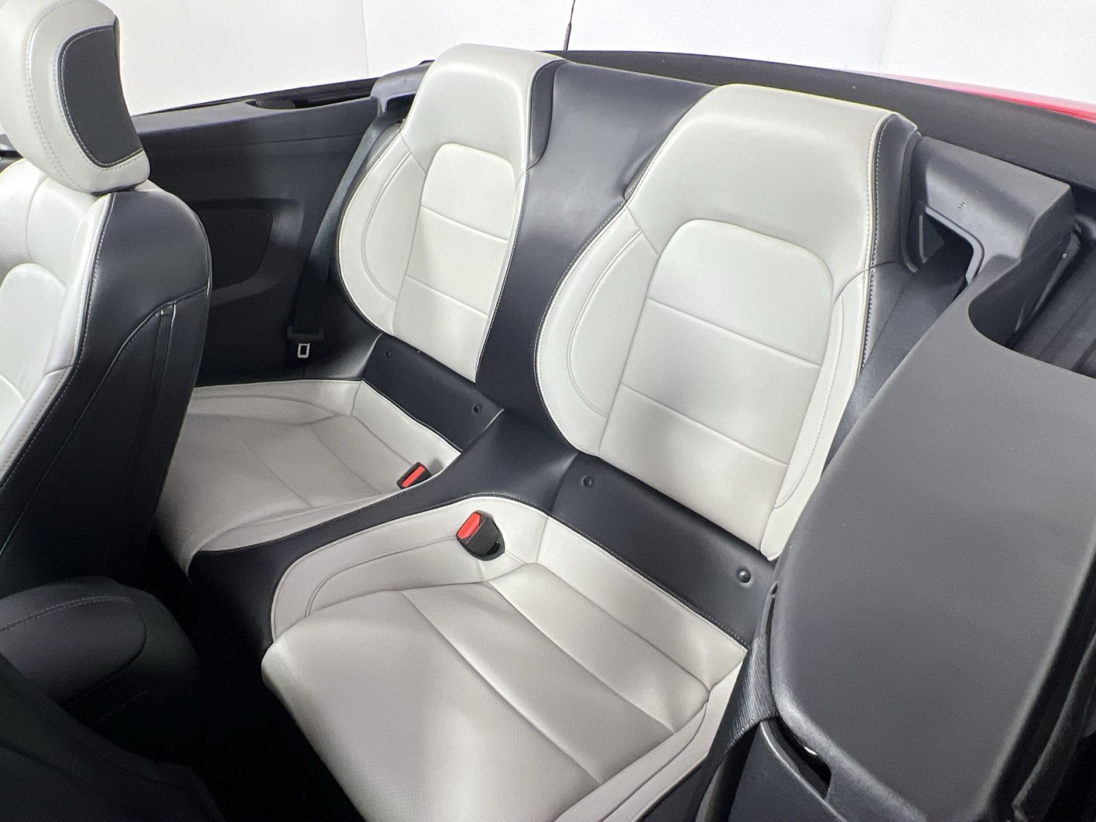 Used 2024 Ford Mustang Premium RWD image 25