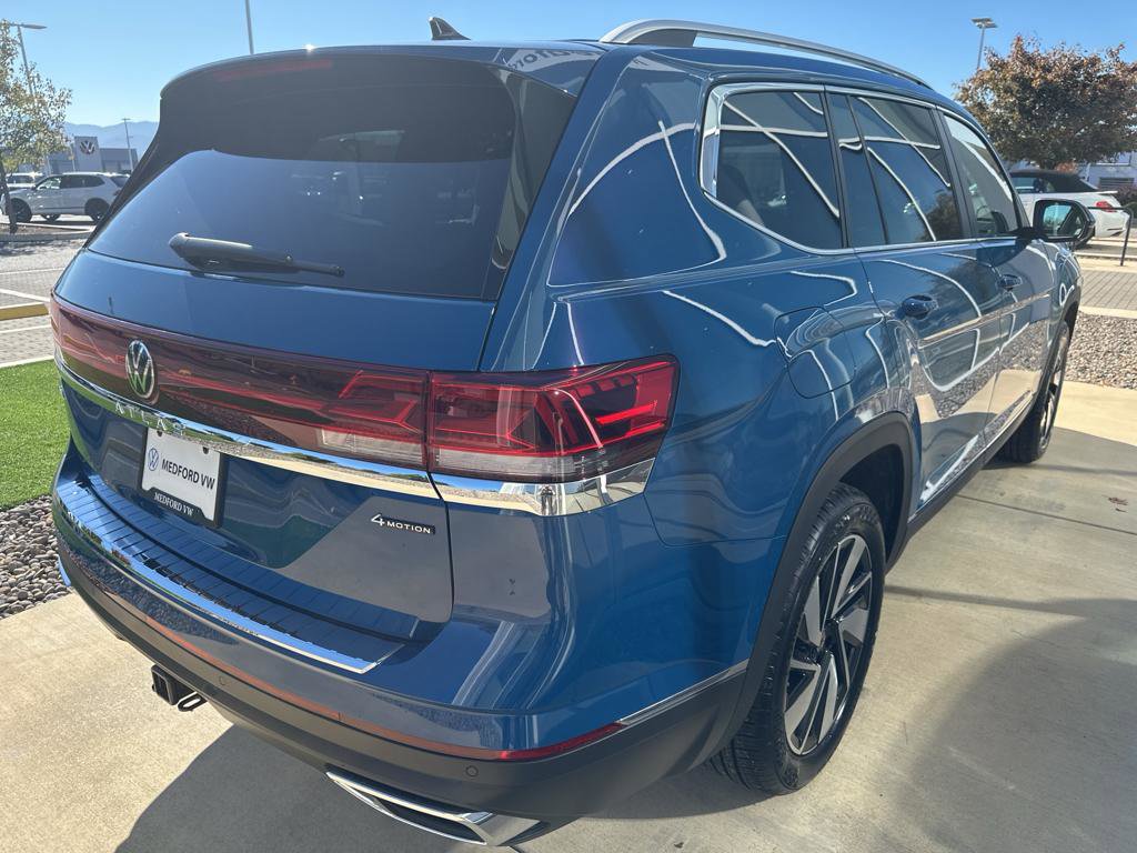 New 2025 Volkswagen Atlas SEL image 4