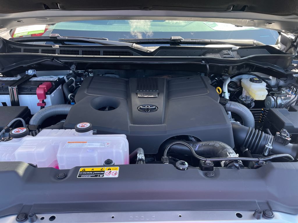 New 2026 Toyota Tundra SR5 AWD/4WD image 9