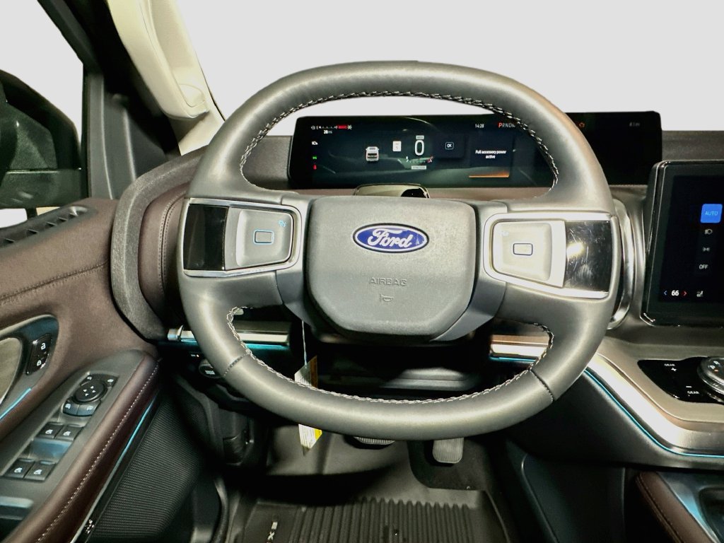 New 2027 Ford Expedition Platinum w/ Platinum Ultimate Package AWD/4WD image 9
