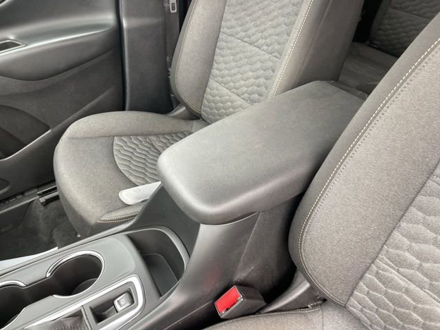 Used 2018 Chevrolet Equinox LT image 20