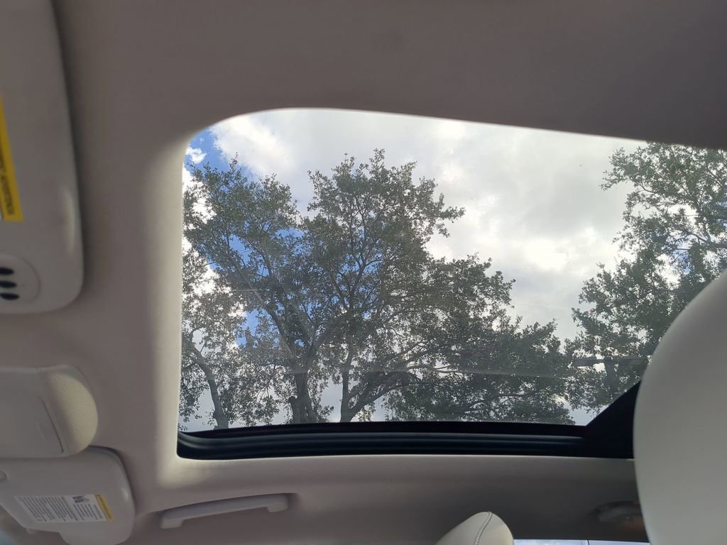 Used 2018 Ford Edge Titanium w/ Equipment Group 301A image 27