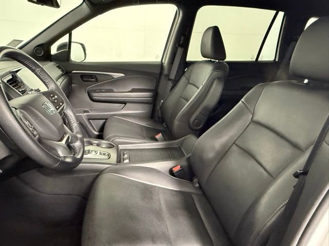 Used 2023 Honda Passport EX-L image 28