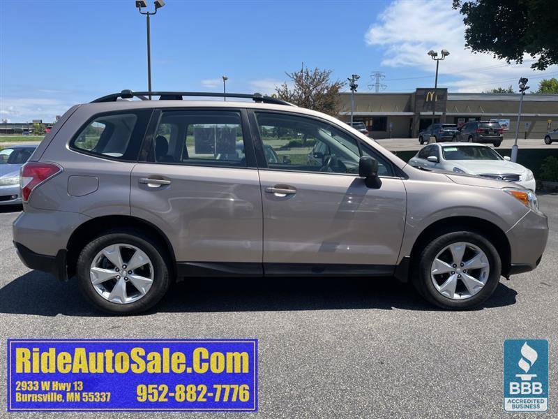 Used 2016 Subaru Forester 2.5i w/ Alloy Wheel Package AWD/4WD image 4