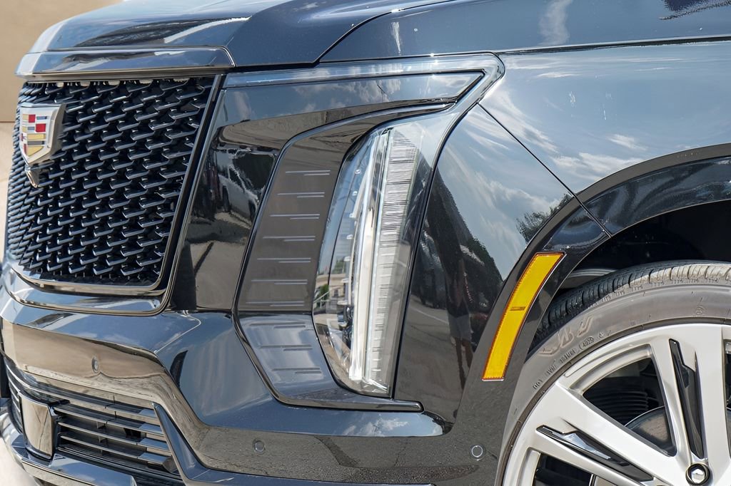 New 2026 Cadillac Escalade Platinum Sport w/ LPO, Floor Liner Package AWD/4WD image 3