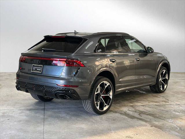 New 2026 Audi RS Q8 performance image 3