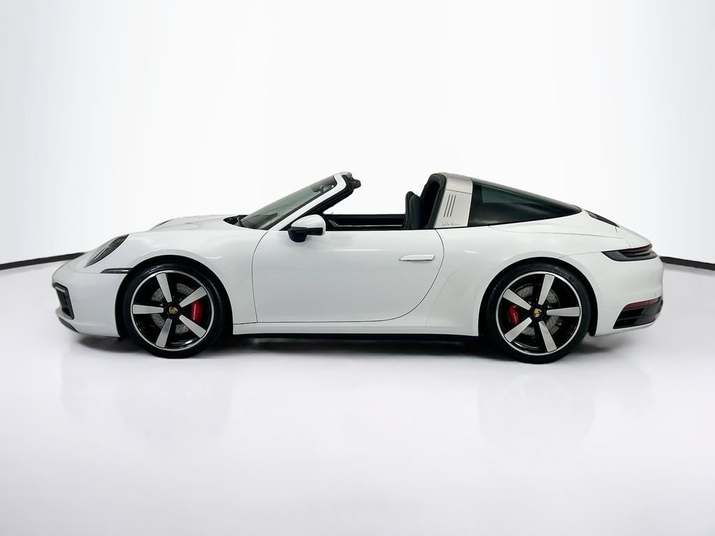 Certified 2022 Porsche 911 Targa 4S AWD/4WD image 2