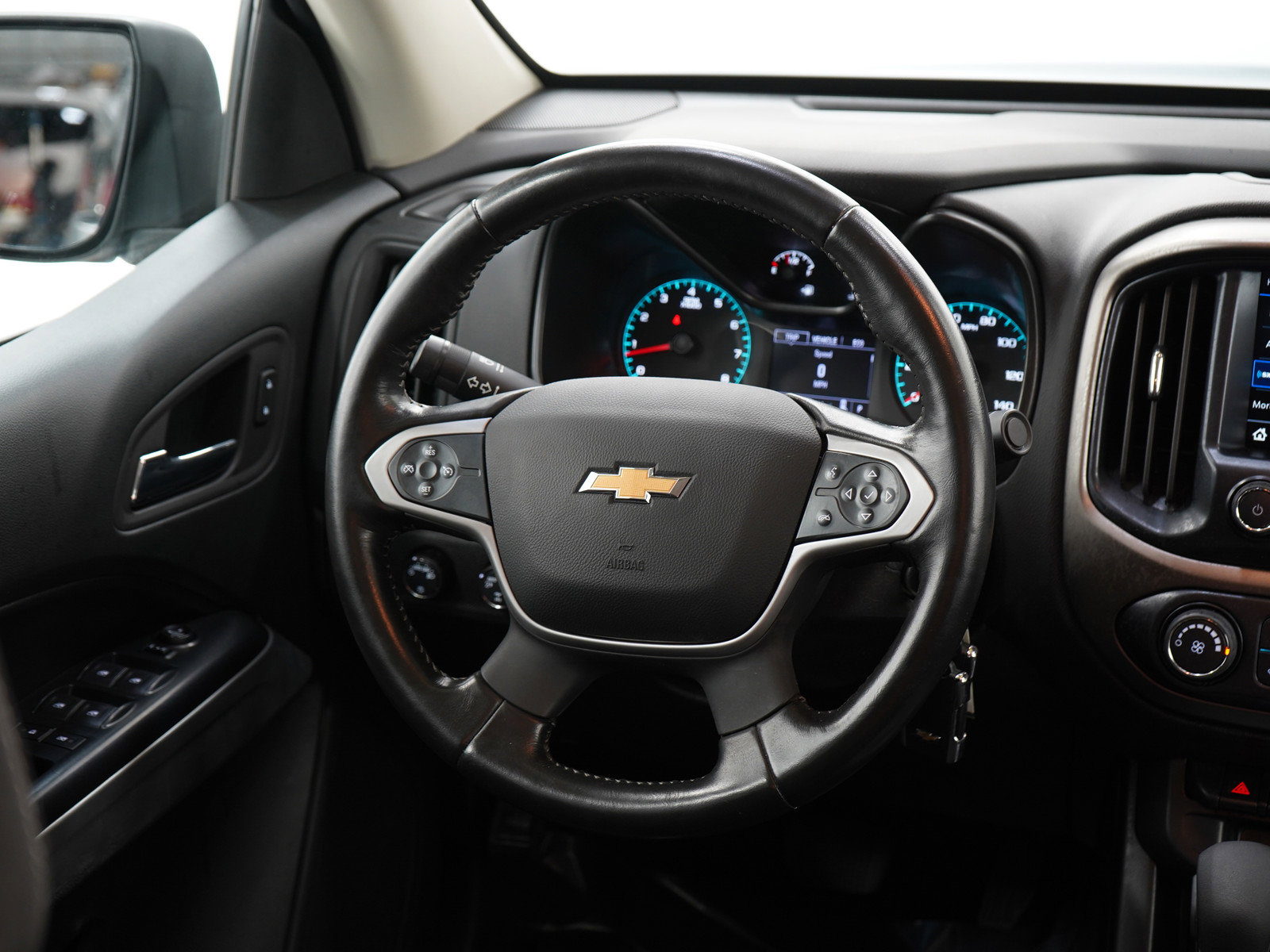 Used 2022 Chevrolet Colorado LT image 13