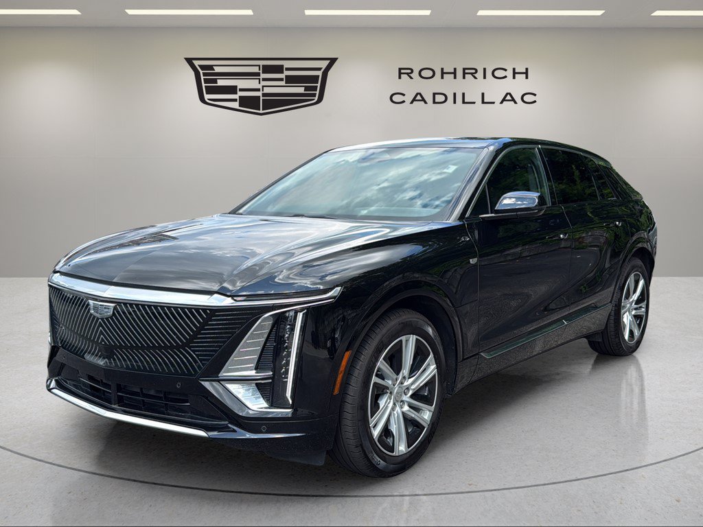 Certified 2024 Cadillac Lyriq Tech AWD/4WD image 1