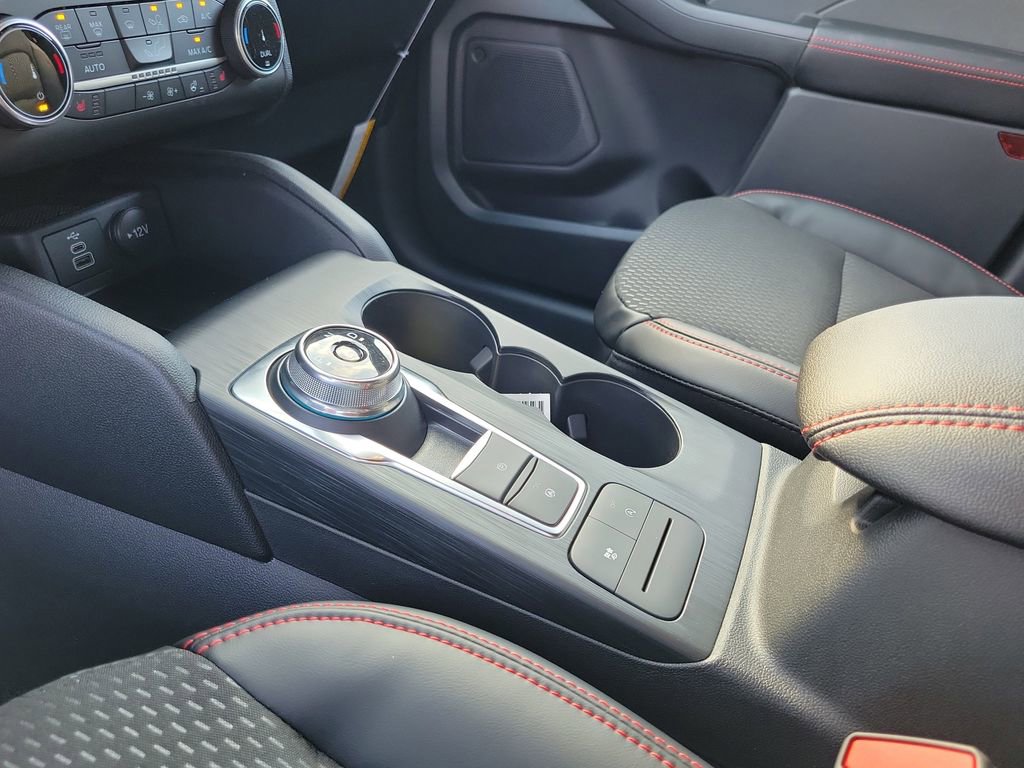 New 2026 Ford Escape ST-Line w/ Cold Weather Package image 29