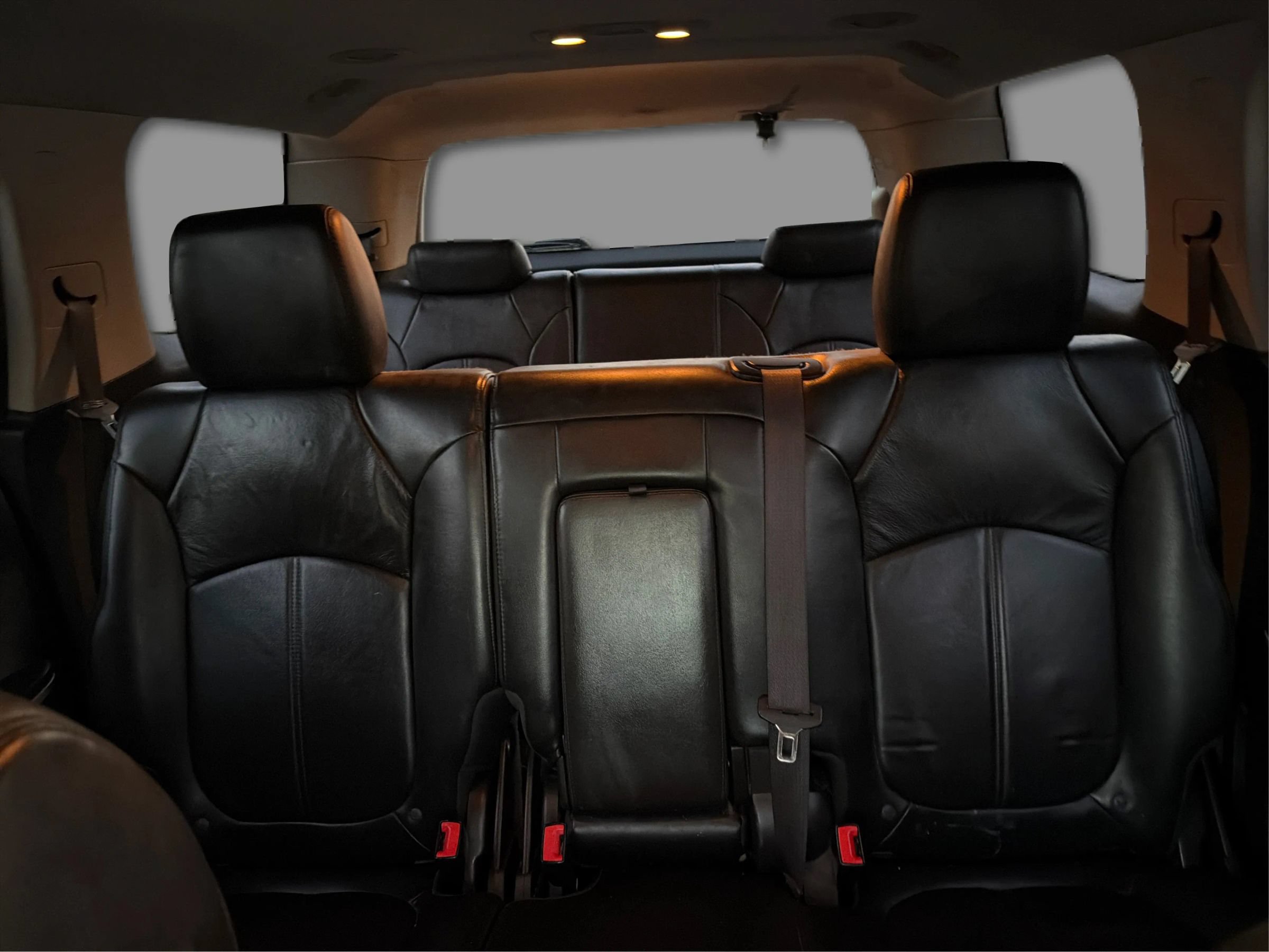 Used 2011 GMC Acadia SLT FWD image 17
